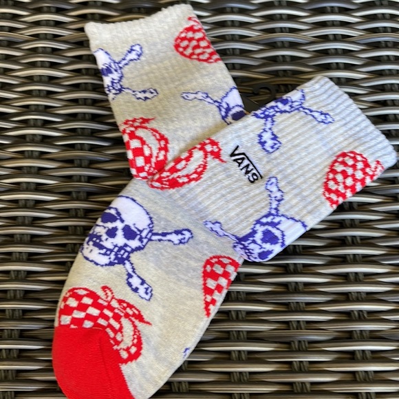 VANS “Off The Wall” Men’s socks Skulls - Picture 6 of 13